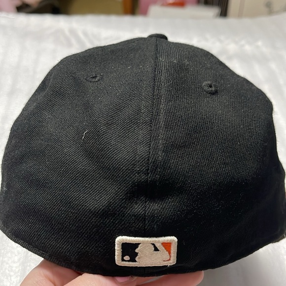 Vintage Men’s Sports Baseball Snapback Hat Orange & Black Size 7 1/4 (57.7 CM) - Picture 10 of 15